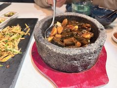 石锅蒜香鳝筒-荟廷·晶萃(陆家嘴尚悦湾店)