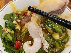 -正能量脆肉鲩火锅