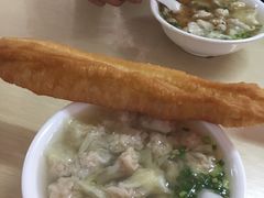 -张阿三馄饨店