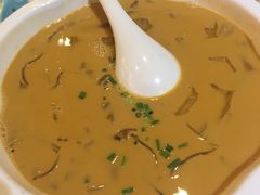 粉皮炖牛腩-府苑美食(政七街店)