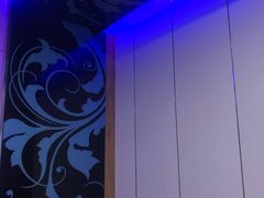 -蓝尊量贩(黄河路店)