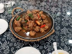 -八两八金·莱芜特色炒鸡(市南漳浦路店)