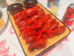 -肥肥虾庄·金牌油焖大虾(汉口城市广场店)
