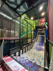 -MELAND CLUB亲子乐园·派对·餐厅(北京芳圆里ID MALL店)