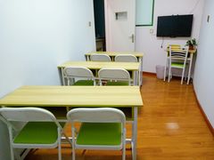 -成都濑川外国语学校