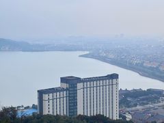 -达蓬山旅游度假区