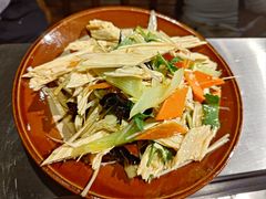 西芹腐竹-柿子树炭烤羊腿(金台路店)