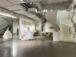 -艾米丽婚纱礼服