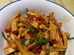 小炒香干-俏湘厨•地道湘菜(建华南路店)