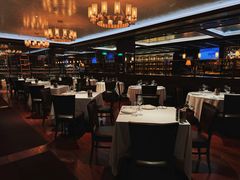 -Wolfgang’s Steakhouse 沃夫冈牛排馆(上海白玉兰广场店)