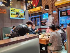 -牛小嫩串串火锅(老国贸总店)