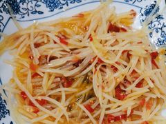 -记忆湘菜馆(芙蓉镇店)