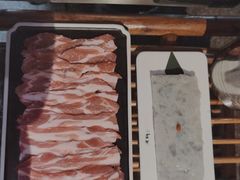 -老牌坊云南鱼豆花火锅(哈西万达店)