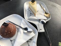 -UNI UNI(环亚凯瑟琳店)