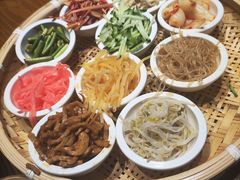 -包整·丝娃娃(一览甲秀楼风景店)