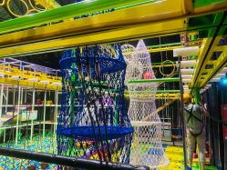 -失重星球乐园·蹦床馆(欢乐谷店)