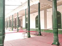 -艾提尕尔清真寺