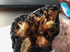 乌饭包老油条-芳婆糕团店(王府大街店)