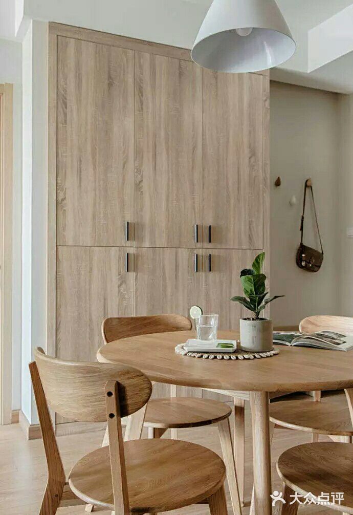 这套清新简约又不缺乏暖意的居家