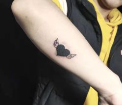 点击看大图 -冰岛刺青·手工耳饰品售卖·专业纹身