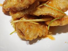 -关东小磨东北菜(上海长风大悦城店)