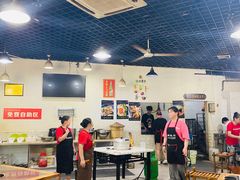 大堂-铜元老码头鳝鱼火锅