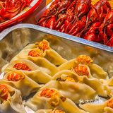 小龙虾品质没的说个个都新鲜 剥壳嗦肉分分钟都超嗨的