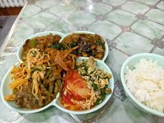 -晓宇盒饭(民安街店)