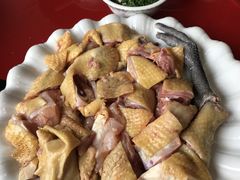 -南渝食府.墨脱石锅松茸鸡