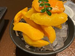 -曼听小寨海鲜烧烤·大连辣炒大王(盖州街店)
