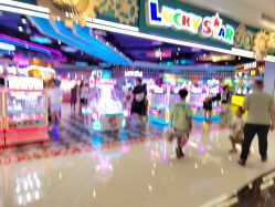 -LuckyStar幸运星家庭娱乐中心(东莞国贸店)