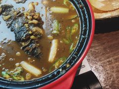 鱼头泡饭-有红鸡毛店·川菜(建设路店)