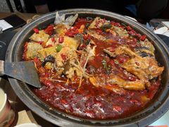 -江河里麻辣烤鱼(奉贤宝龙广场店)