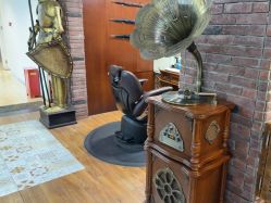 -BarberKiNG男士理发馆Barbershop