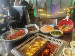 -大隐·成都火锅Bistro(合生麒麟新天地店)