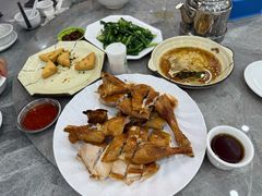 -银峰农庄·特色烧鸡·鲜无花果浸鸡