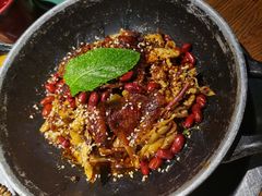 -吃饭皇帝大土家民族菜(正大广场店)