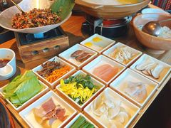 -云海肴·汽锅鸡·云南代表菜(天山百盛优客店)