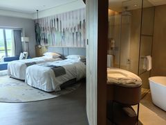 -上海佘山世茂艾美酒店
