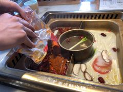 -巴渝瓦肆重庆鲜火锅(宝龙环湖店)