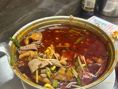 -铁锅哥米线