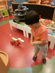 -玩元素·家庭游乐成长中心(香格里拉店)