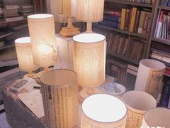 -邊城書店