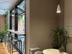 -潮一不贰·法式甜品·生日蛋糕·西式简餐(外滩店)