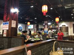 -宽板凳老灶火锅(南礼士路店)