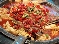 -吞鱼兽麻辣烤鱼(万达店)