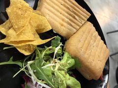 -HELLO 27 意面·沙拉·帕尼尼