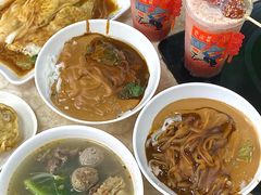 -华威达牛庄(黄埔大道西店)