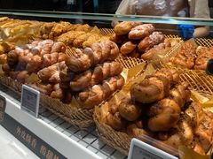 -胖东来生活广场(健康路店)