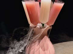-蟹犇•帝王蟹雪蟹(陆家嘴店)